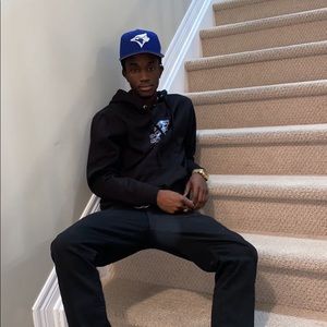 Meet your Posher, Ainsley